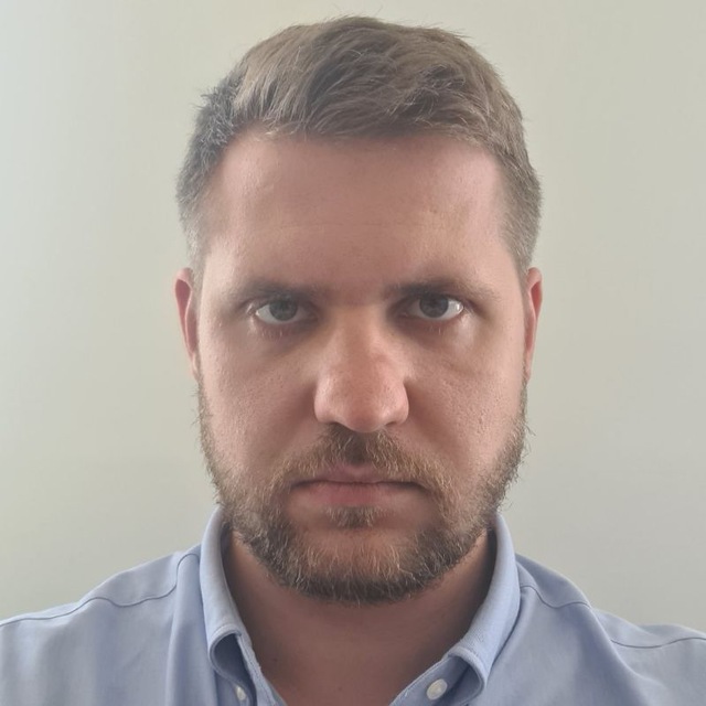 Артем Зынак